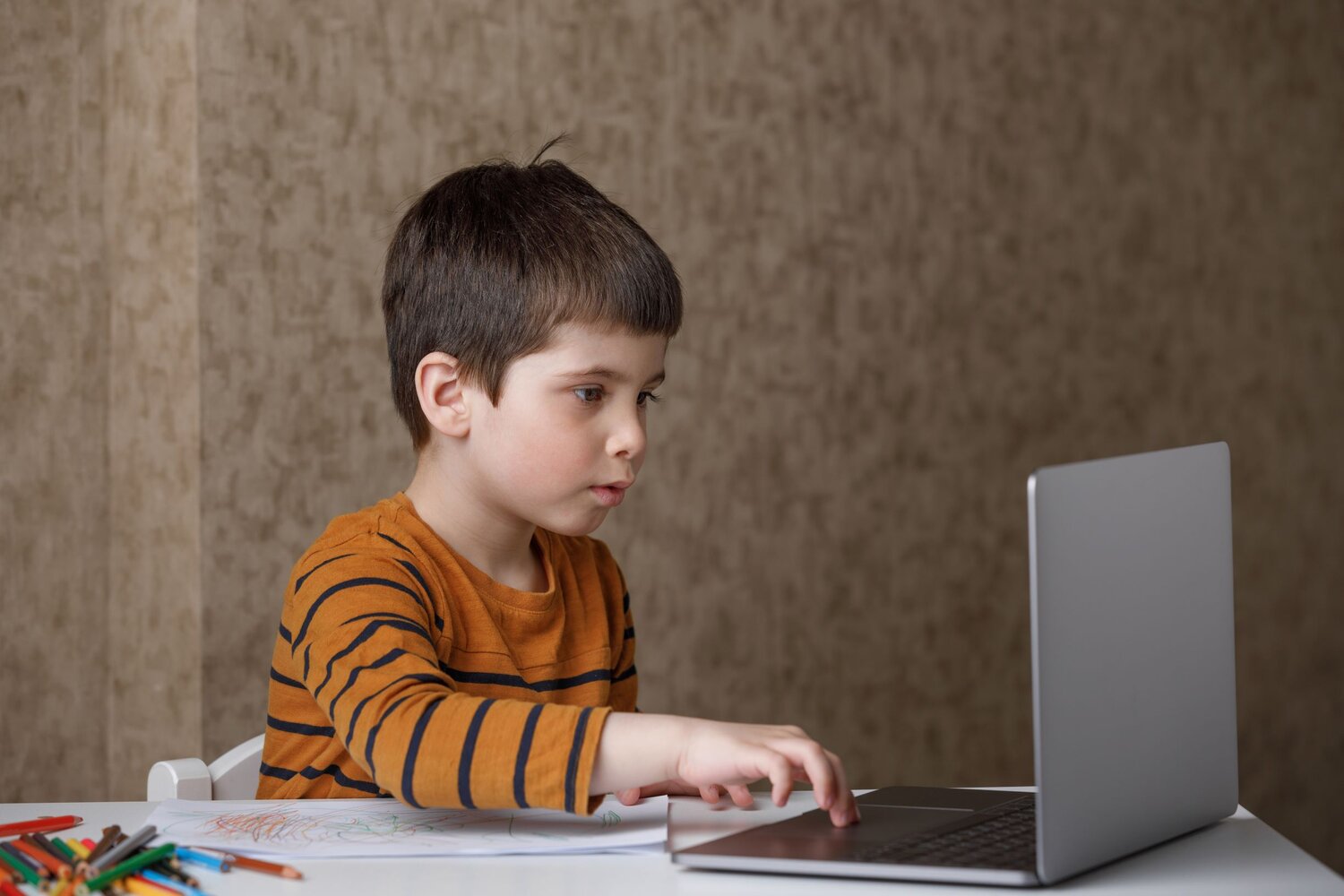 10 pravila za bezbedno korišćenje interneta