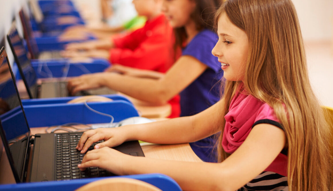skola-deca-ekrani-bezbednost-internet-fondacija